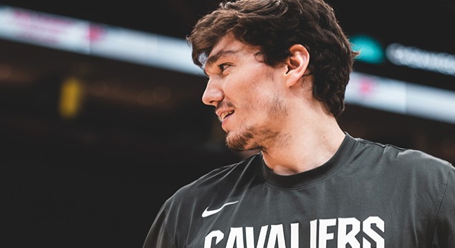 Cedi Osman ın yeni takımı San Antonio Spurs