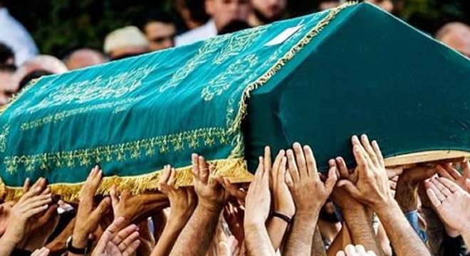 Cenazeler karıştı, yanlışlık kefen açılınca ortaya çıktı