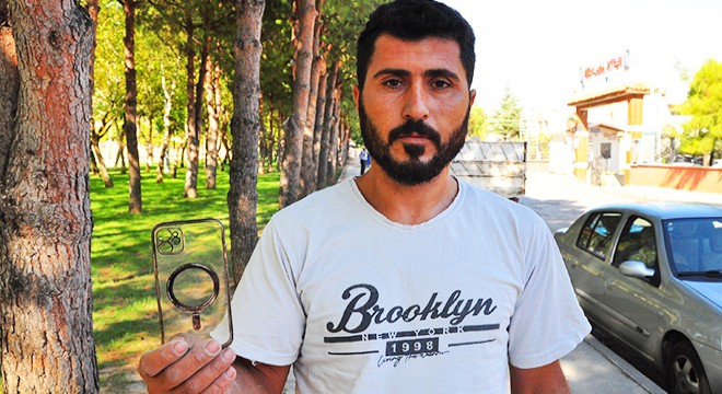 Cep telefonu sipariş etti, kılıfı geldi