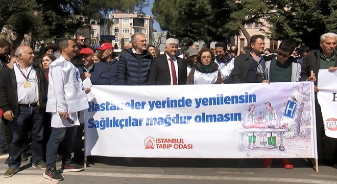Cerrahpaşa Tıp Fakültesi önünde eylem