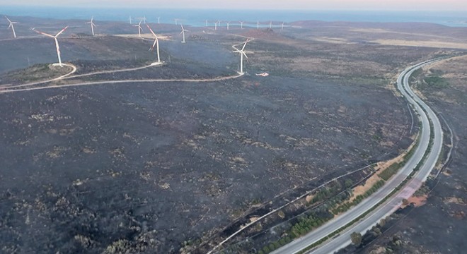 Çeşme de makilik yangını; 7 gözaltı