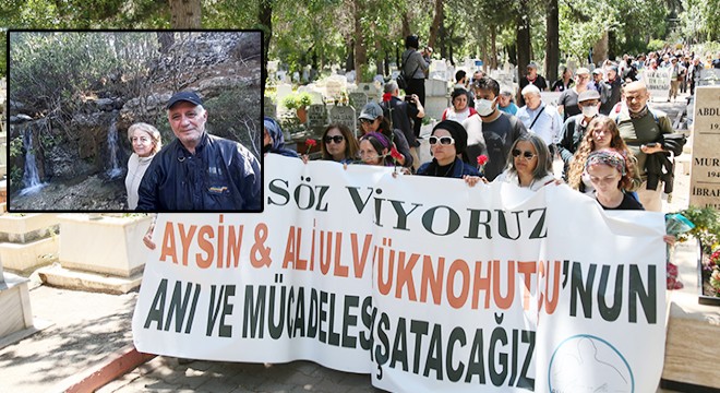 Çevreci çift mezarları başında anıldı