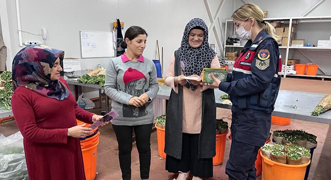 Kadınlara aile içi şiddet anlatıldı