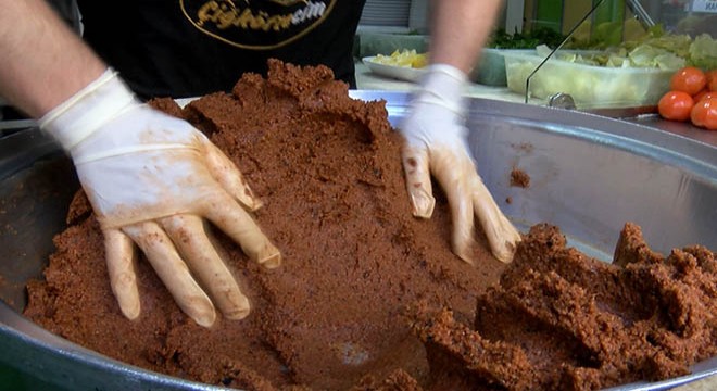 Çiğ köftede hileye dikkat