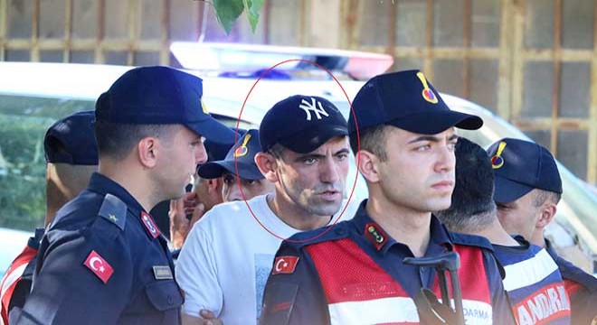 Cinayet şüphelisini, ayakkabıları yakalattı