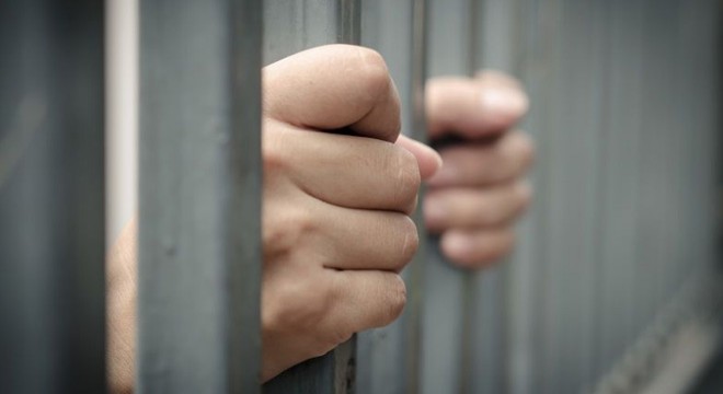 Cinsel saldırı sanığı avukata 1 yıl 8 ay hapis cezası