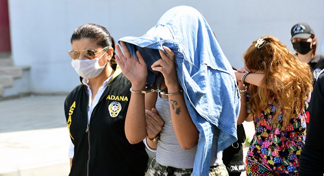 Cinsel ilişki vaadiyle dolandıran kadınlar, şifreli kelimeler kullanmış