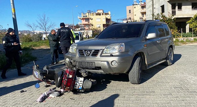 Ciple motosiklet çarpıştı: 1 yaralı