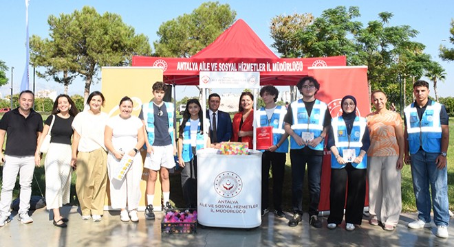 Çocuklar iklim krizine dikkati çekti