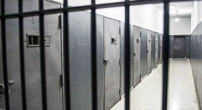 Çocukluk arkadaşını öldüren sanığa müebbet hapis talebi