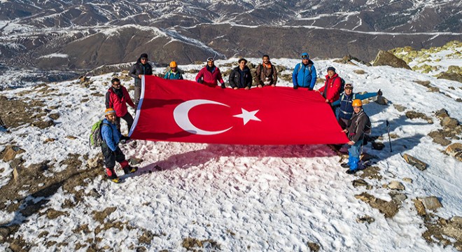Dağcılar, Yıldız Dağı'nın zirvesinde