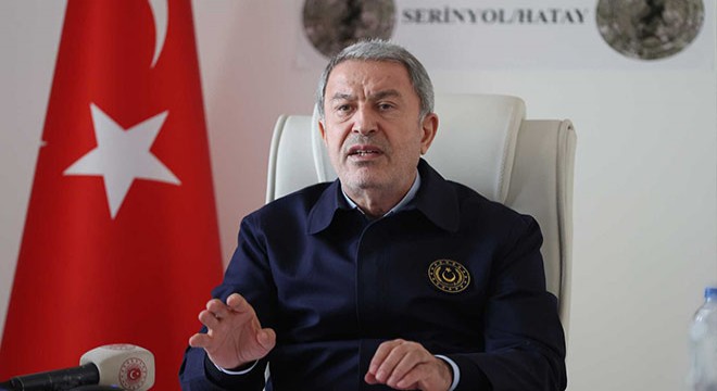 Dakika dakika deprem gecesini anlattı