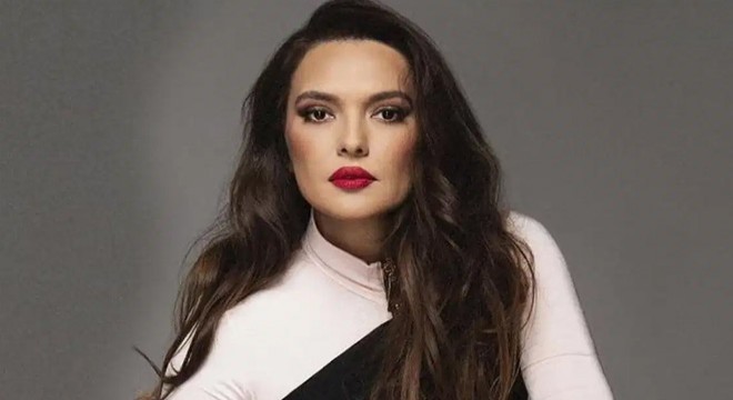 Demet Akalın ın acı kaybı:  Teyzemin emaneti gitti 