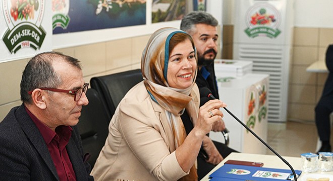 Demre Toptancı Hali'nde sezon açıldı