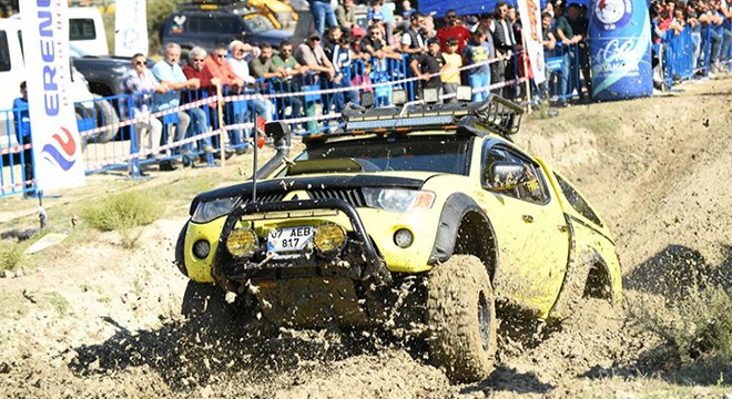 Demre'de off-road yarışları nefes kesti