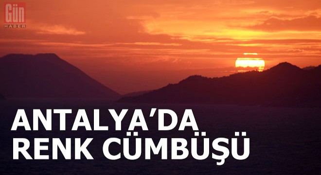 Denizlerde kış mevsiminin renk cümbüşü