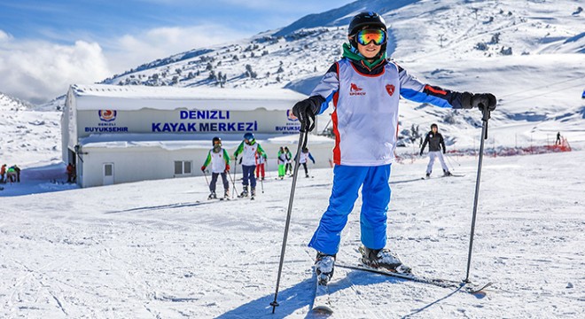 Denizli'de kayak sezonu başladı