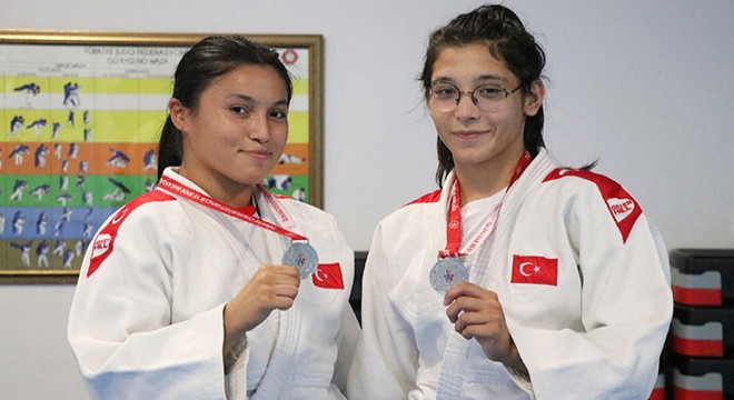 Denizli'nin altın kızları