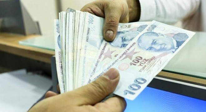 Deprem bölgesindeki memurlar için karar