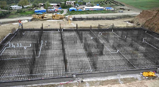 Deprem konutları inşaatında çalışmalar sürüyor