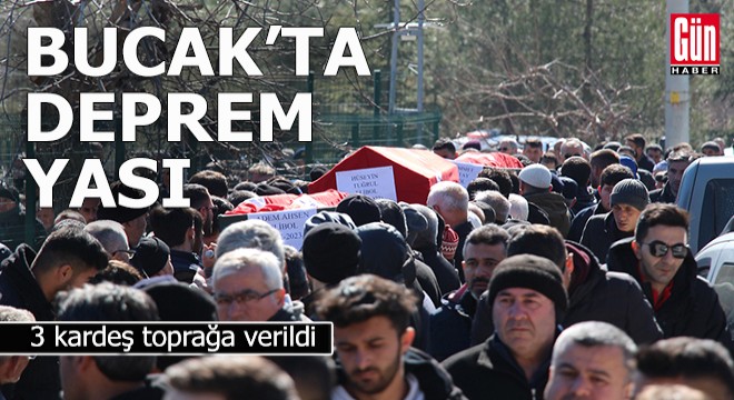 Depremde ölen 3 kardeş toprağa verildi