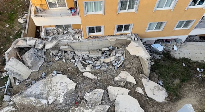 Depremden kurtuldular, heyelan mağduru oldular