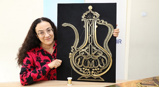 Depremin yaralarını sanatla sarıyor