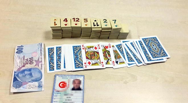 Dernekte kumar oynayan 12 kişiye 31 bin lira ceza