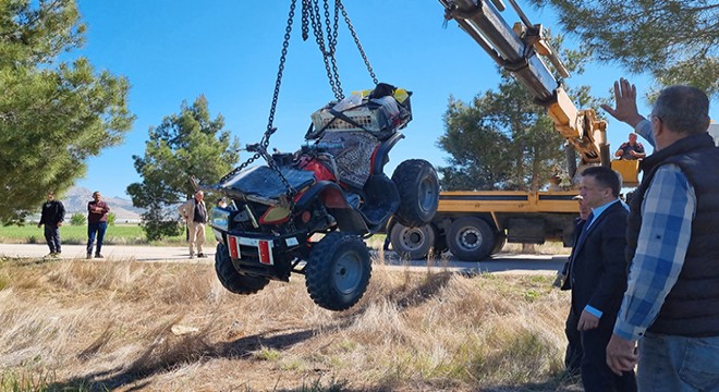 Devrilen ATV nin altında kalıp öldü