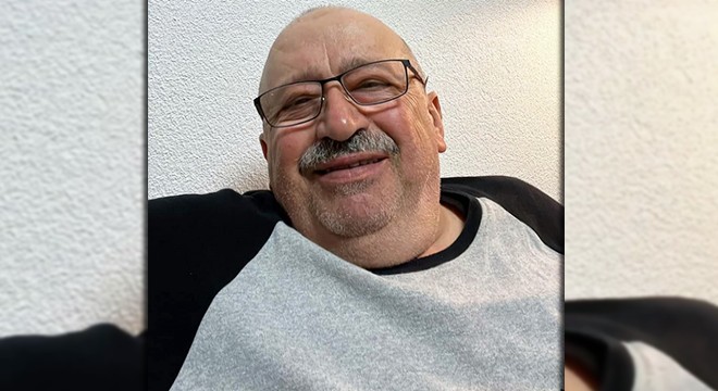 Devrilen traktörün altında kalıp, öldü