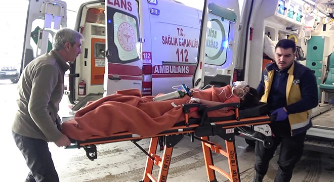 Devriye gezen polisin dikkati, 2 gencin hayatını kurtardı