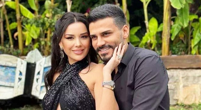 Dilan Polat sipariş getiren kuryeye altın hediye etti