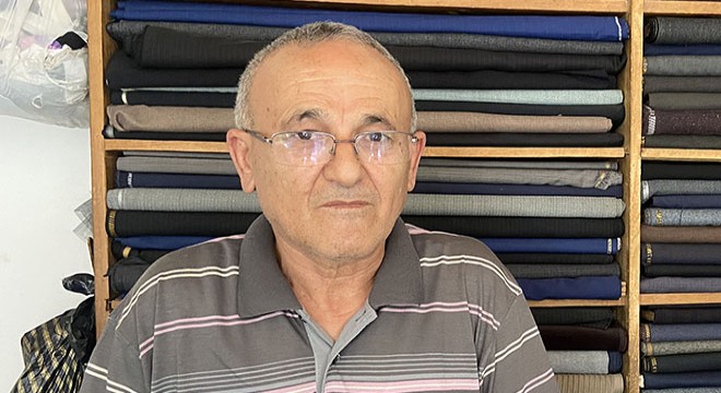 Divriği'nin 'Diplomalı' terzisi 54 yıldır mesaide