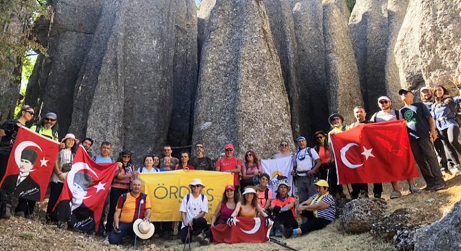 Doğa tutkunları 'Adam kayalar'ı fotoğrafladı