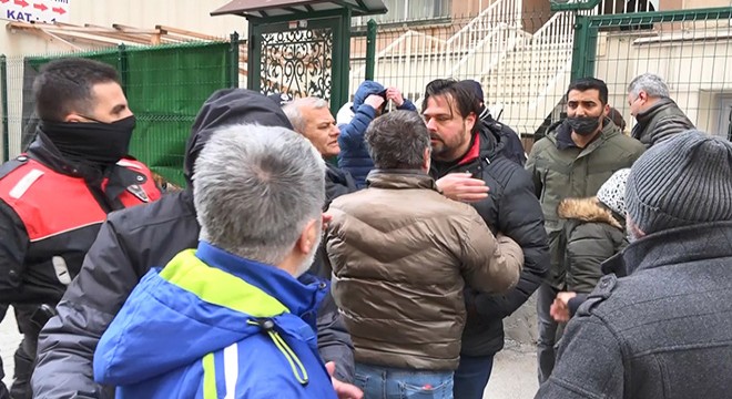 Doğal gazı kesilen sitede gerginlik; polis müdahale etti