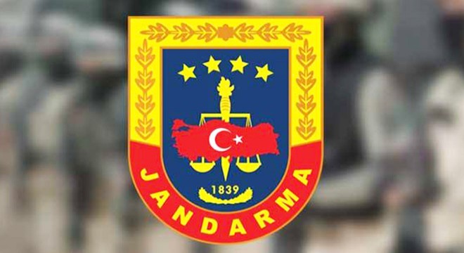 Dolandırıcı jandarmadan kaçamadı