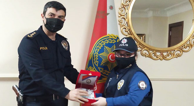 Down sendromlu Hayriye’nin polis olma hayali gerçek oldu