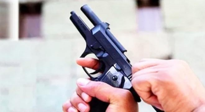 Düğünde ateş açarak 2 kişinin ölümüne neden olan sanığa hapis