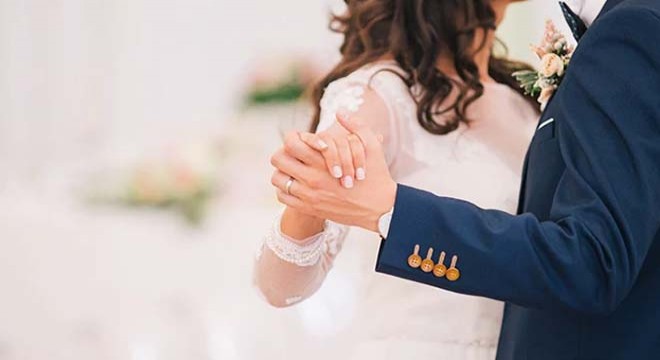 Düğünde 'müziği kapatın' kavgası: 1 ölü, 7 yaralı