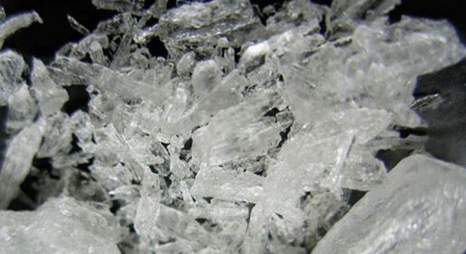 Durdurulan araçtan uyuşturucu çıktı