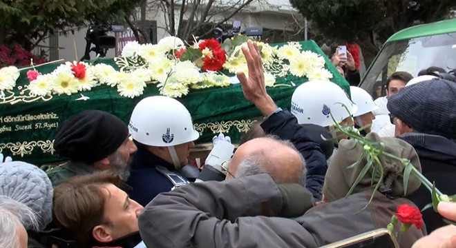 Edip Akbayram son yolculuğuna uğurlandı