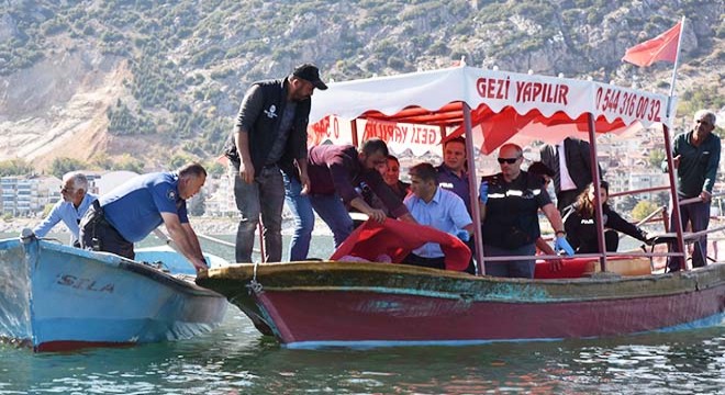 Eğirdir Gölü nde kadın cesedi bulundu