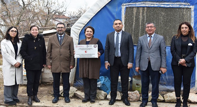 Eğirdir de 30 aileye mantar ranza desteği