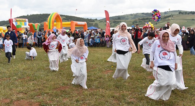 Eğirdir de Gül Hasadı ve Uçurtma Şenliği