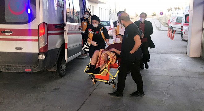 Eğlence mekanında bıçakla yaralandı, 'Üzerine düştüm' dedi