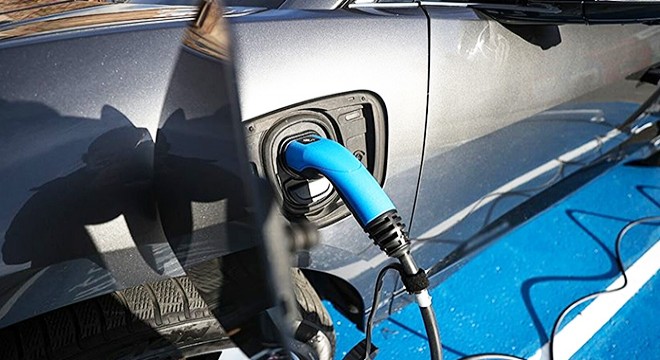 Elektrikli otomobillerin şarjına yüzde 130'a kadar zam geldi
