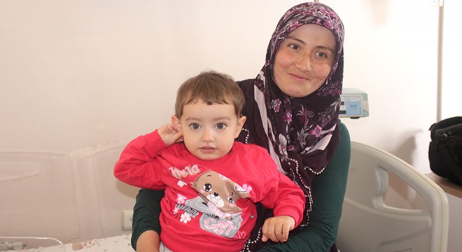 Elif'in akciğerini tıkayan fıstık, 1 ay sonra çıkarıldı