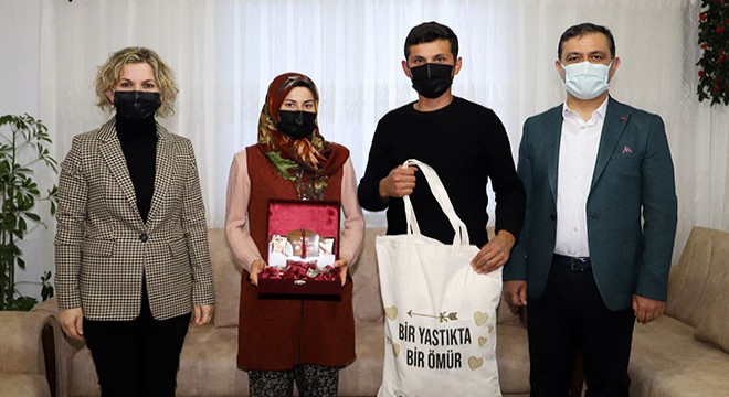 Elmalı Belediyesi'nden 'Bir yastıkta bir ömür' projesi