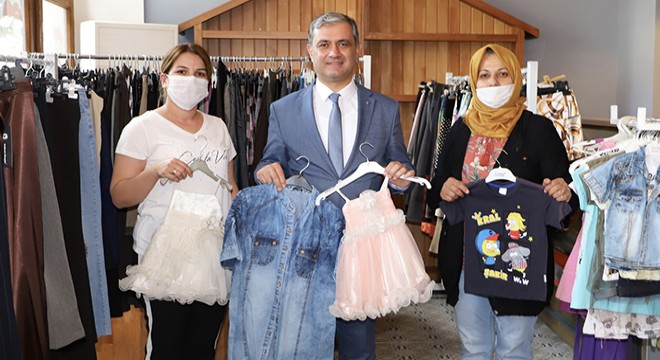 Elmalı'da Gönül Mağazası açıldı