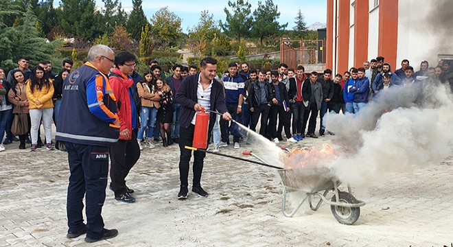 Elmalı MYO da deprem tatbikatı